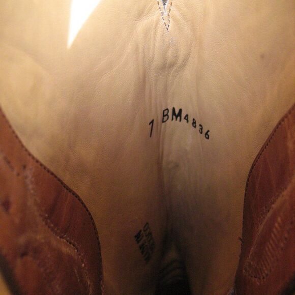 Lucchese Embroidered Cowboy Boots - Picture 9 of 10